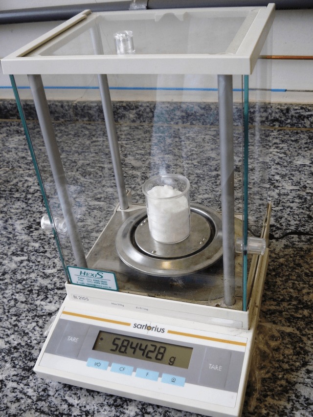 1 mole of NaCl is equivalent to 58.5 g